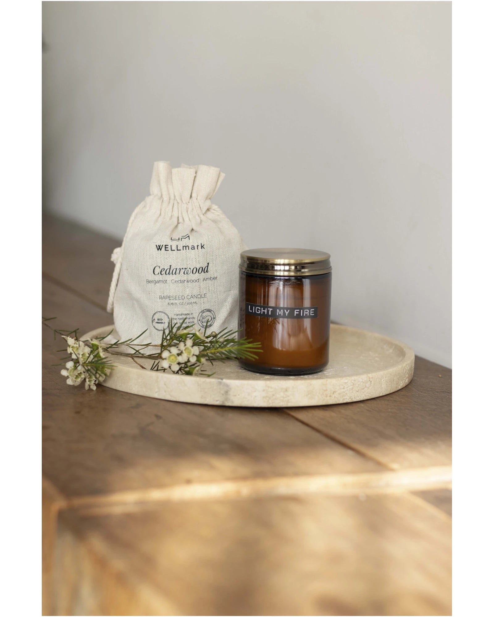 Candela profumata cera di colza legno cedro da personalizzare - 2