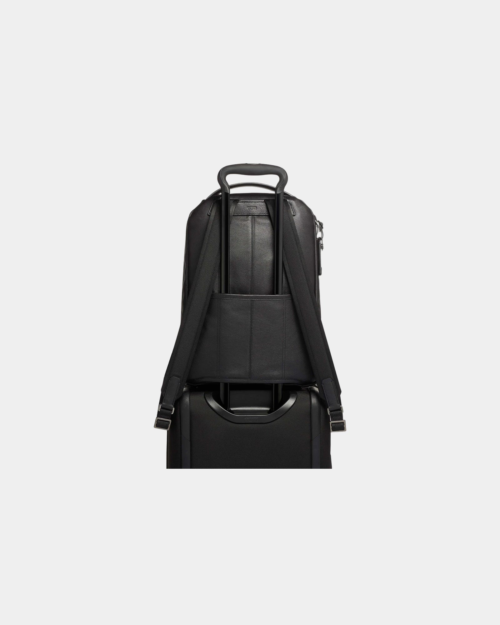 Zaino in pelle Tumi Harrison 9L da personalizzare - 4