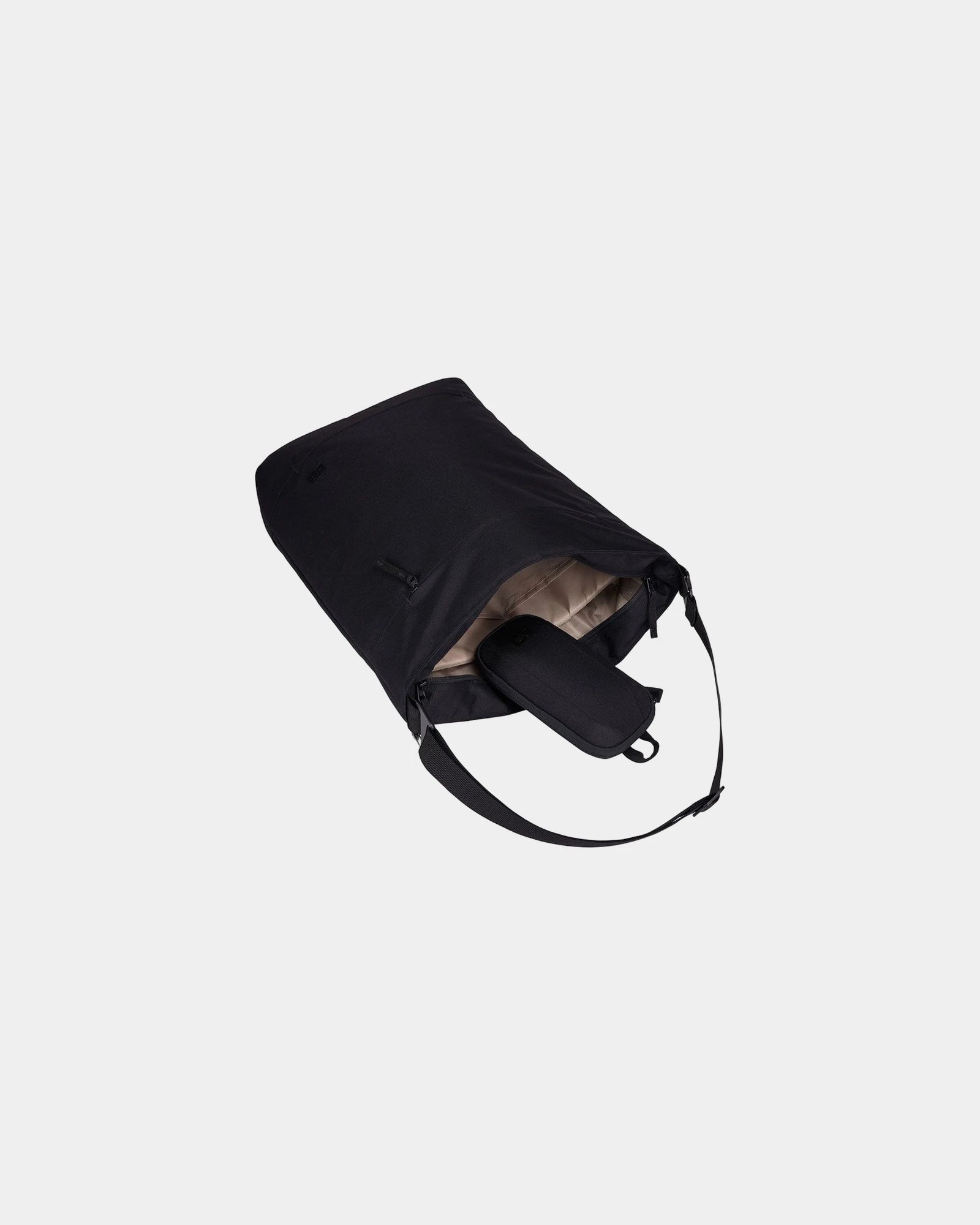 Custodia riciclata Case Logic Invigo da personalizzare - 5