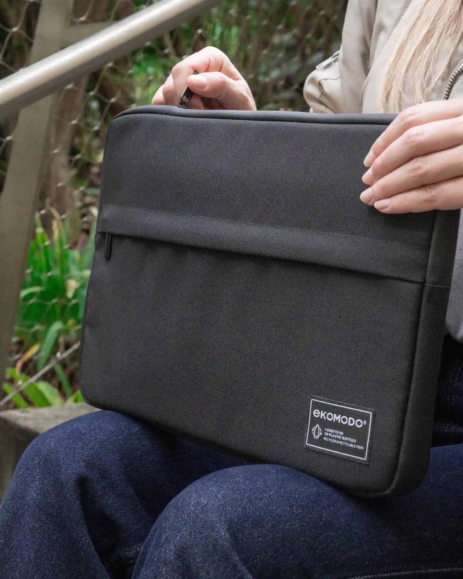 Custodia laptop riciclata Lehor 13" da personalizzare - 4