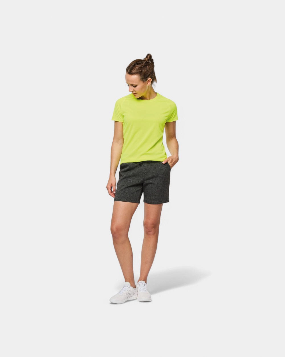 T-shirt sportiva riciclata da donna da personalizzare - 2