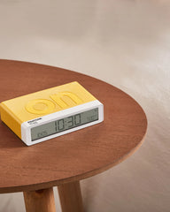 Sveglia LCD Lexon Flip+ ricaricabile da personalizzare - 5