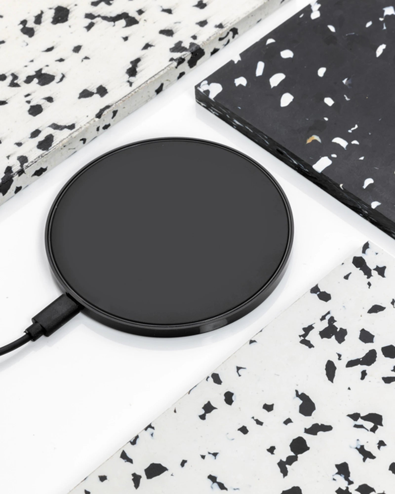 Caricatore wireless plastica riciclata 10W da personalizzare - 5