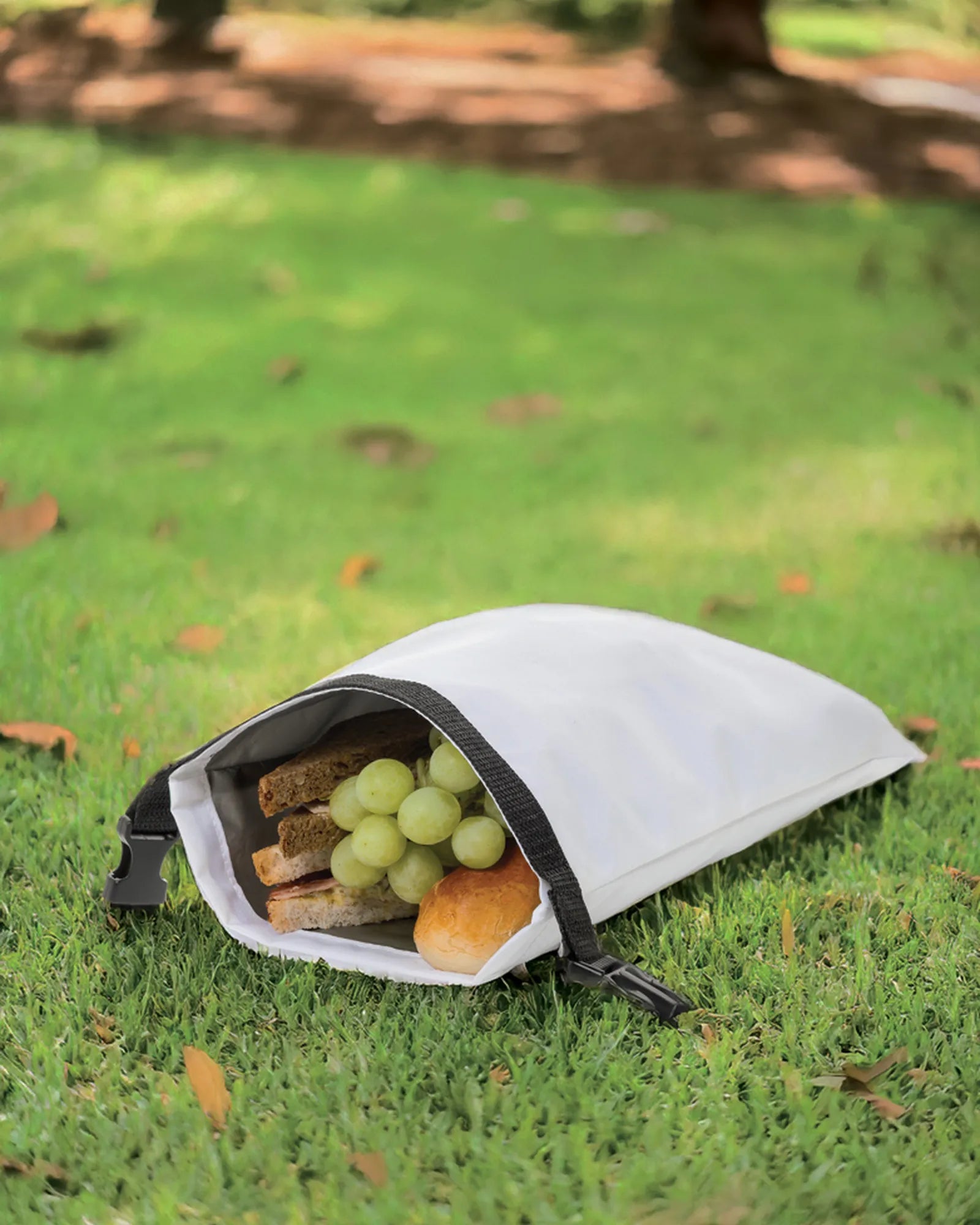 Sacca porta pranzo pieghevole rPET 30x20cm da personalizzare - 12