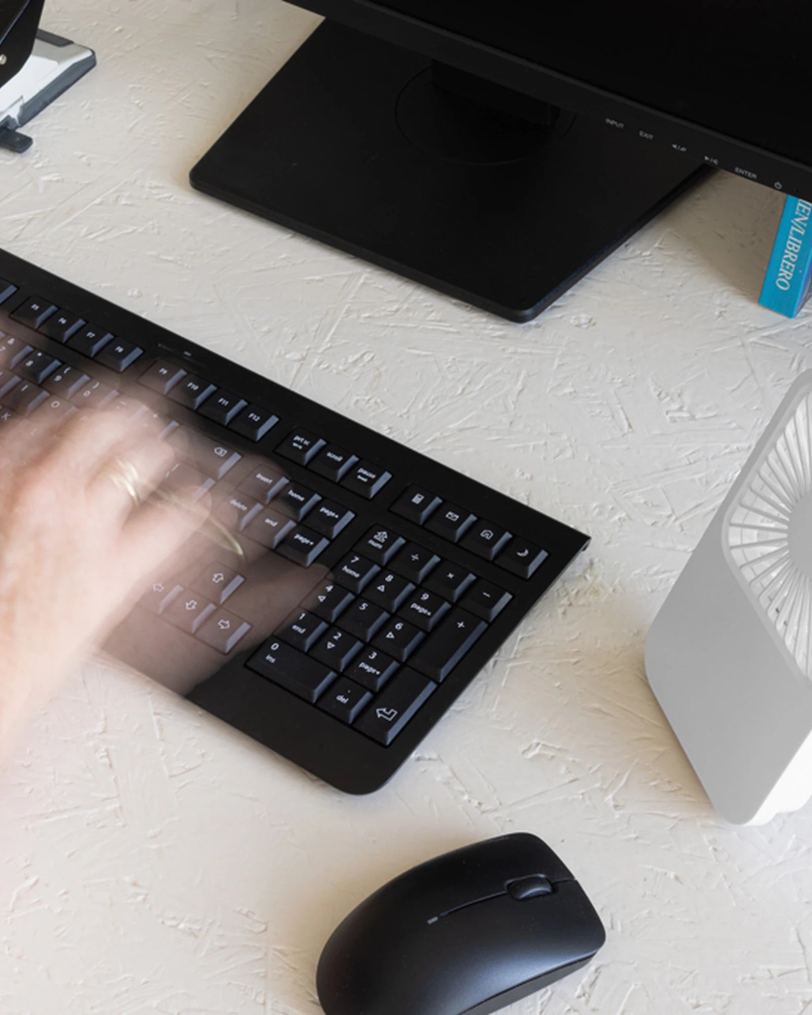 Ventilatore da tavolo plastica riciclata Aervina da personalizzare - 10