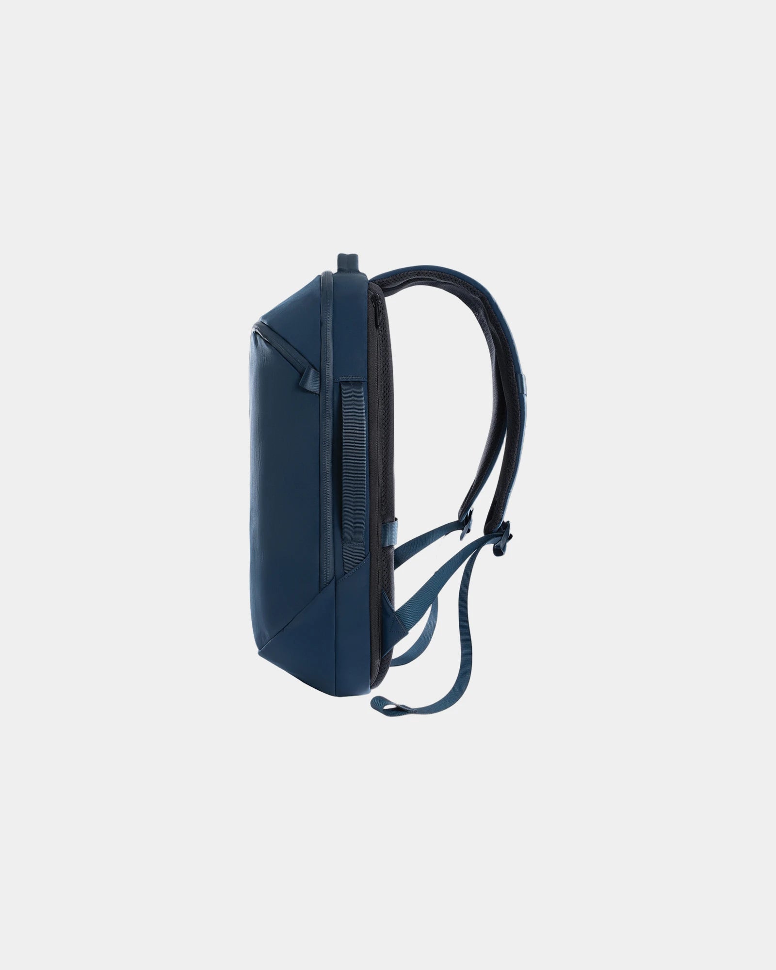 Zaino nylon riciclato 15L porta laptop da personalizzare - 35