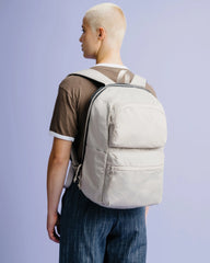 Zaino 2 in 1 riciclato nylon 22L da personalizzare - 43
