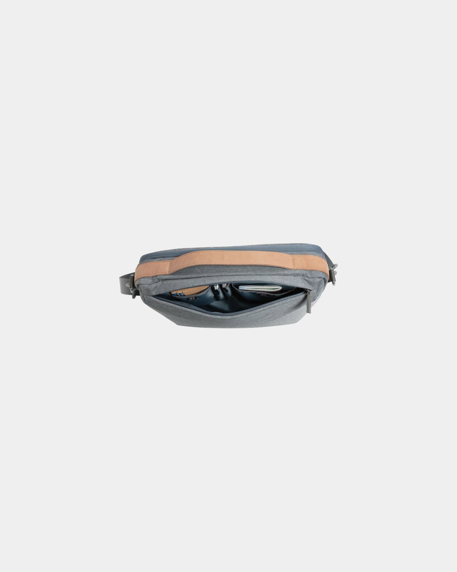 Custodia laptop 15,6" poliestere riciclato AWARE da personalizzare - 14