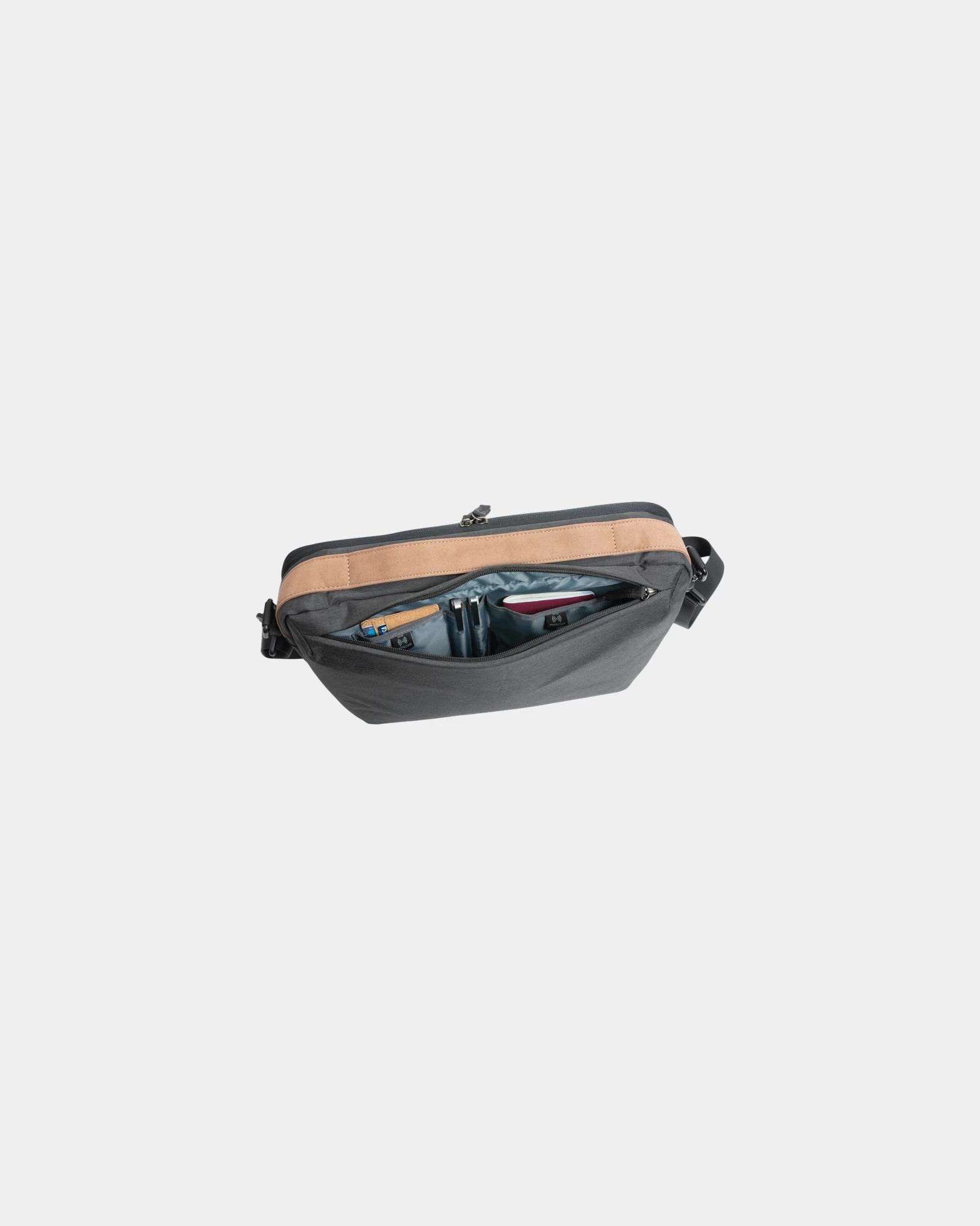 Custodia laptop 15,6" poliestere riciclato AWARE da personalizzare - 6