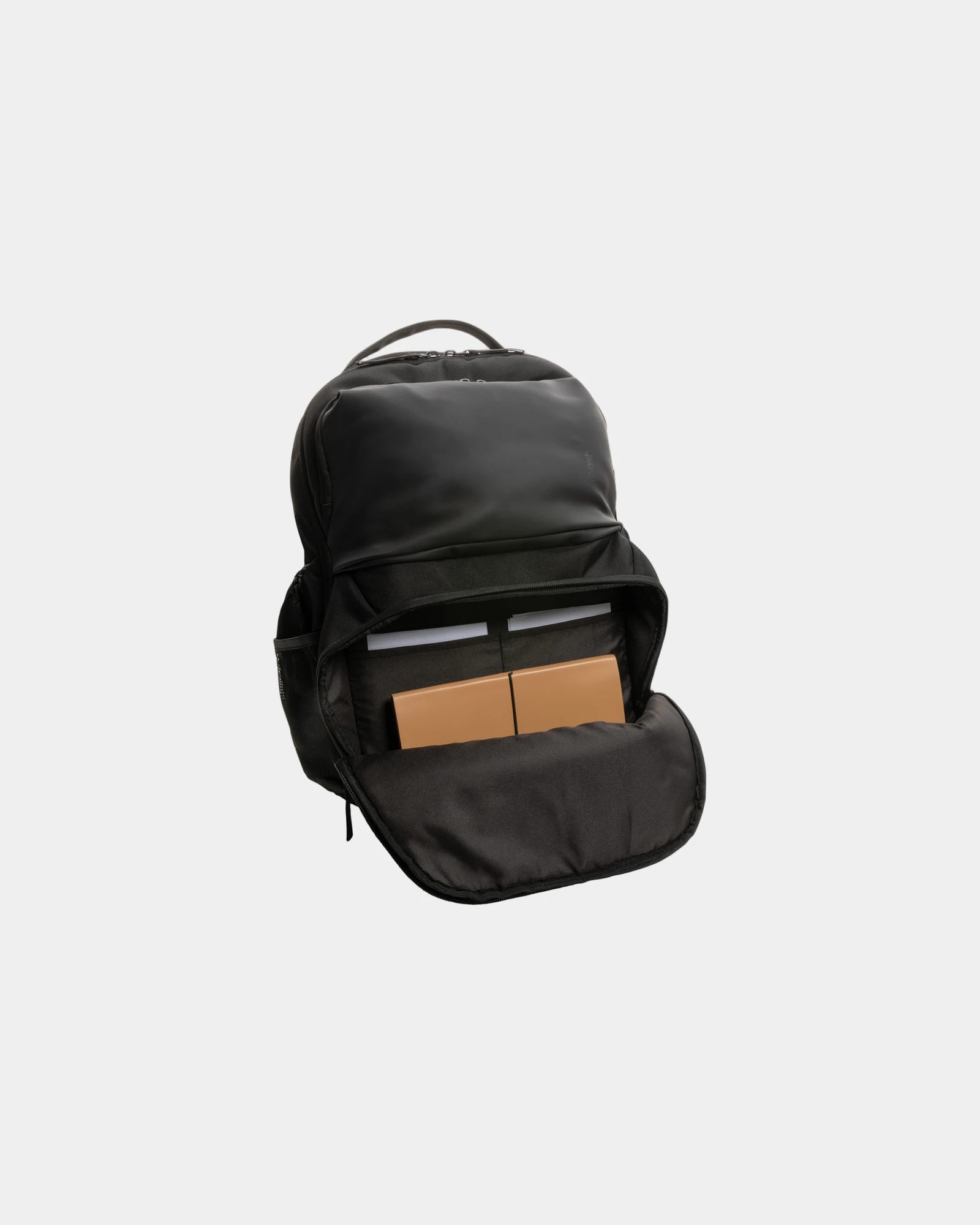 Zaino riciclato RPET AWARE 22L da personalizzare - 4