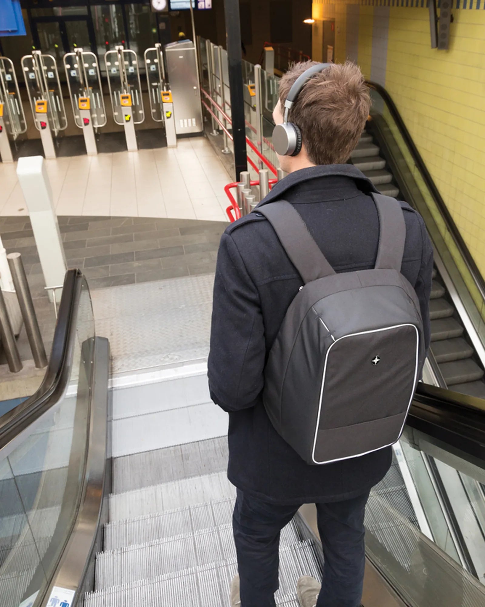 Zaino antifurto RPET porta laptop 15,6" da personalizzare - 9