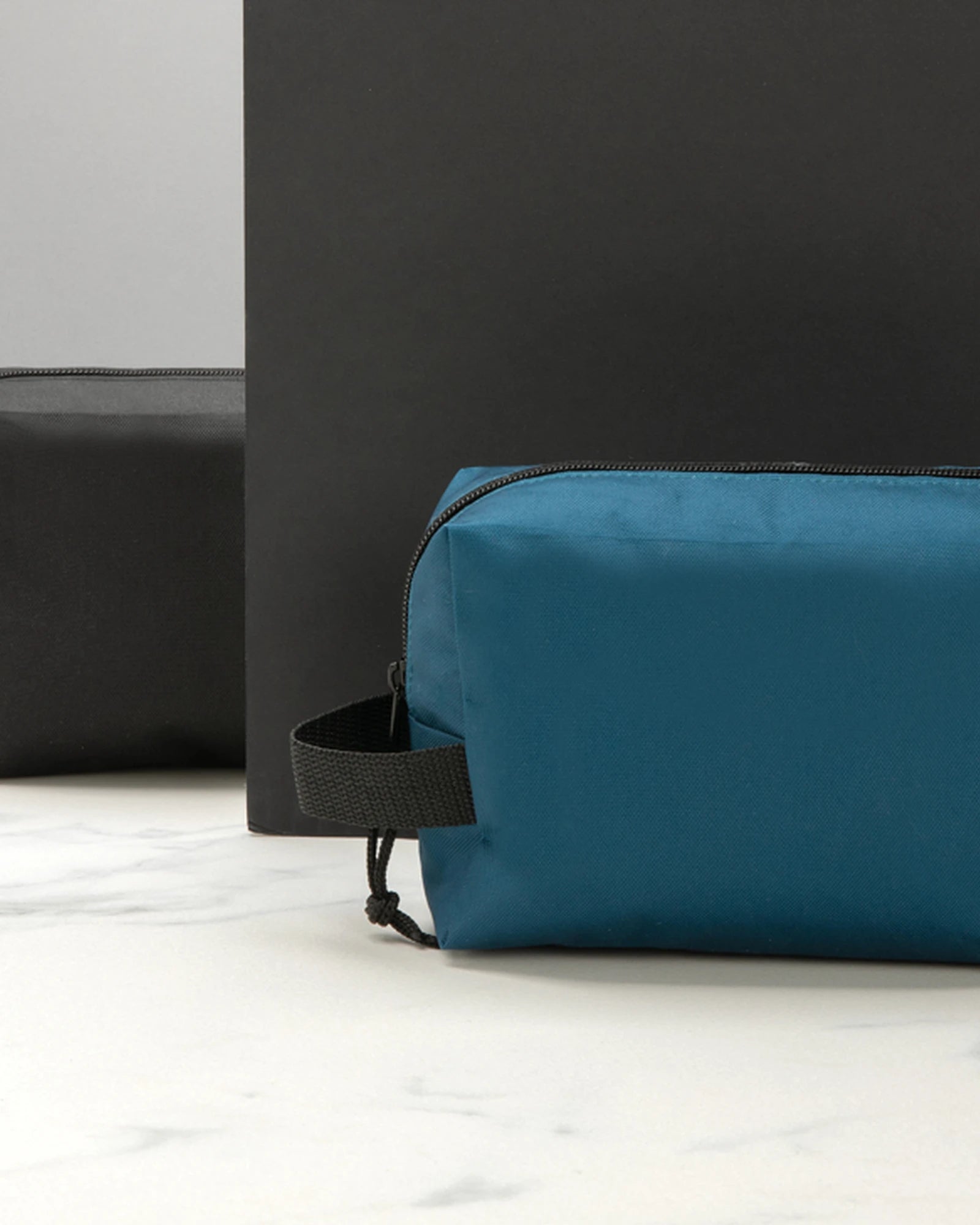 Beauty case in rPET riciclato tracciabile da personalizzare - 5