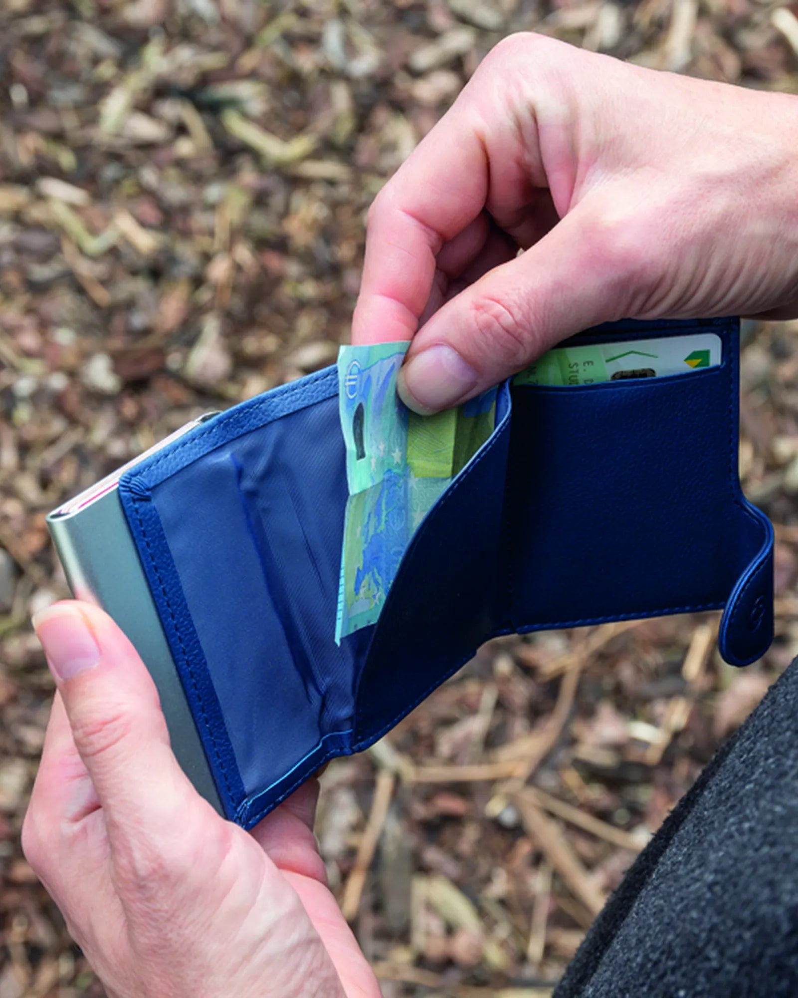 Portacarte anti RFID alluminio 7 carte da personalizzare - 15